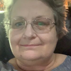 Meet your Posher, Janet